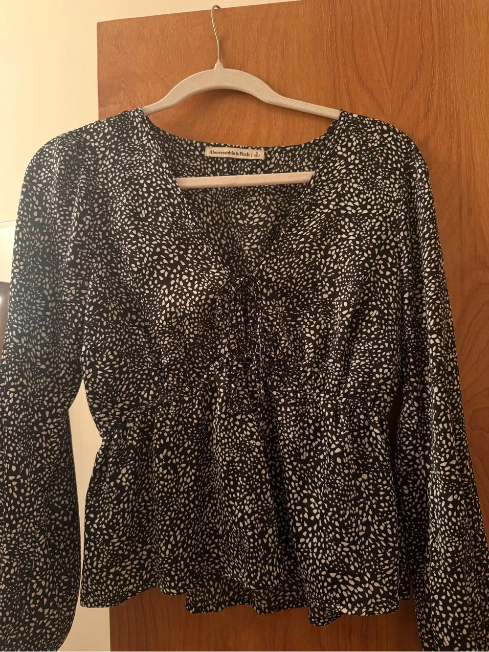 Womens Abercrombie Printed Long-Sleeve Blouse